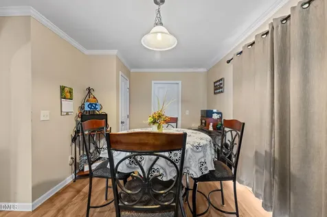 212 Haywards Lane Mebane NC 27302