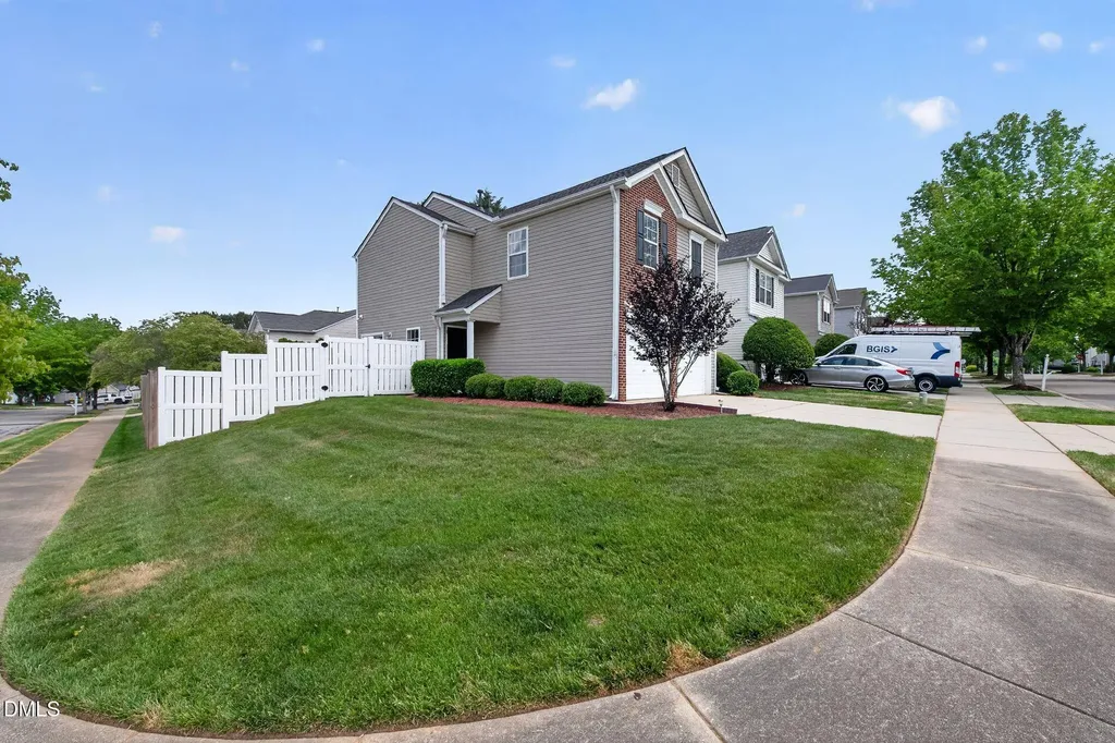 220 Danesway Drive Holly Springs NC 27540
