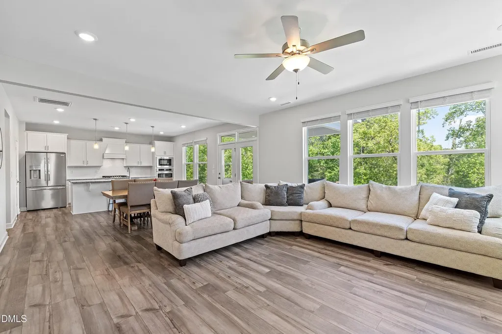 431 Forestview Crest Way Fuquay Varina NC 27526