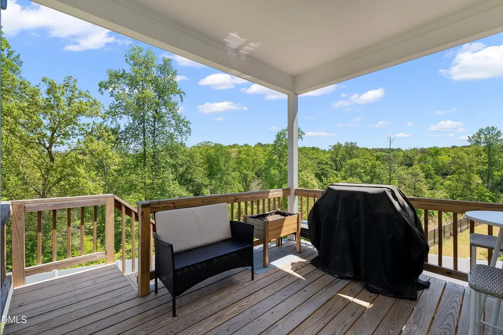 431 Forestview Crest Way Fuquay Varina NC 27526