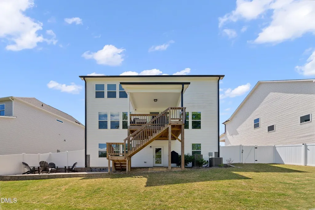 431 Forestview Crest Way Fuquay Varina NC 27526