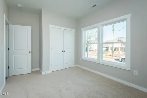 555 Pinnix Road Burlington NC 27217