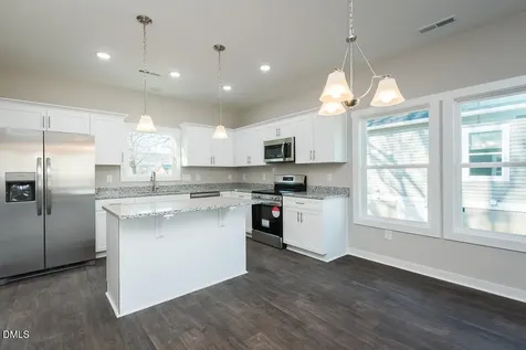555 Pinnix Road Burlington NC 27217