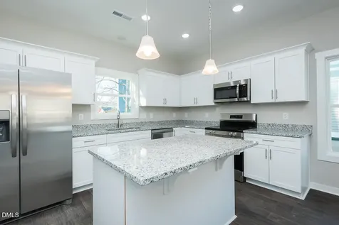 555 Pinnix Road Burlington NC 27217