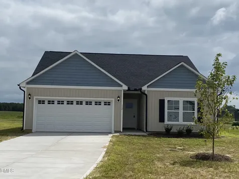 112 Chester Place Pikeville NC 27863