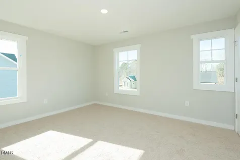 559 Pinnix Road Burlington NC 27217