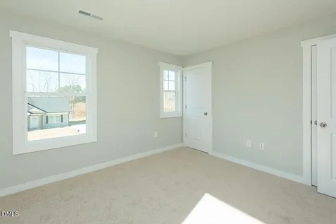 559 Pinnix Road Burlington NC 27217