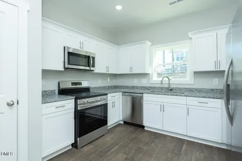 559 Pinnix Road Burlington NC 27217