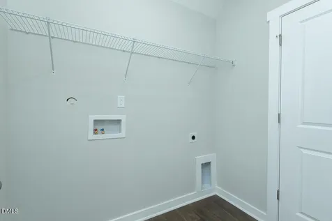559 Pinnix Road Burlington NC 27217