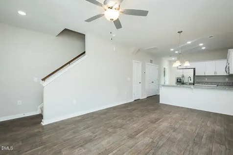 1016 Pinnix Loop Burlington NC 27217