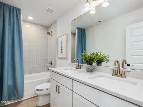 19 Biscayne Court Lillington NC 27546