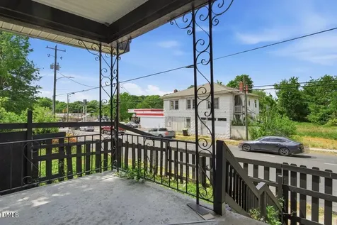 432 N Chestnut Street Henderson NC 27536