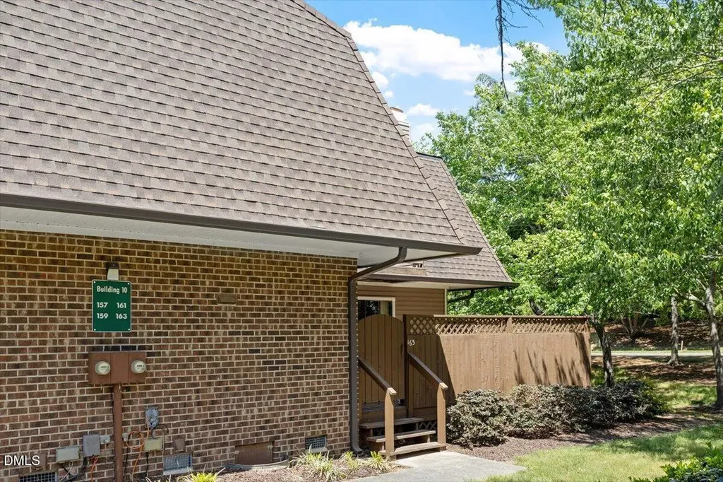 163 Springberry Lane Chapel Hill NC 27517