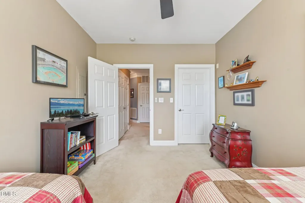 10411 Rosegate Court Raleigh NC 27617