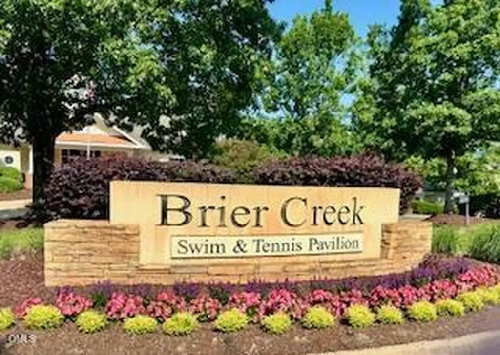10411 Rosegate Court Raleigh NC 27617