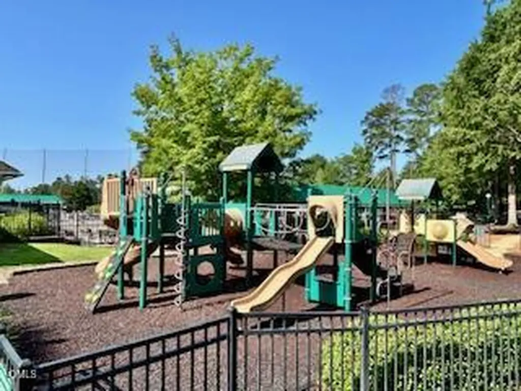 10411 Rosegate Court Raleigh NC 27617
