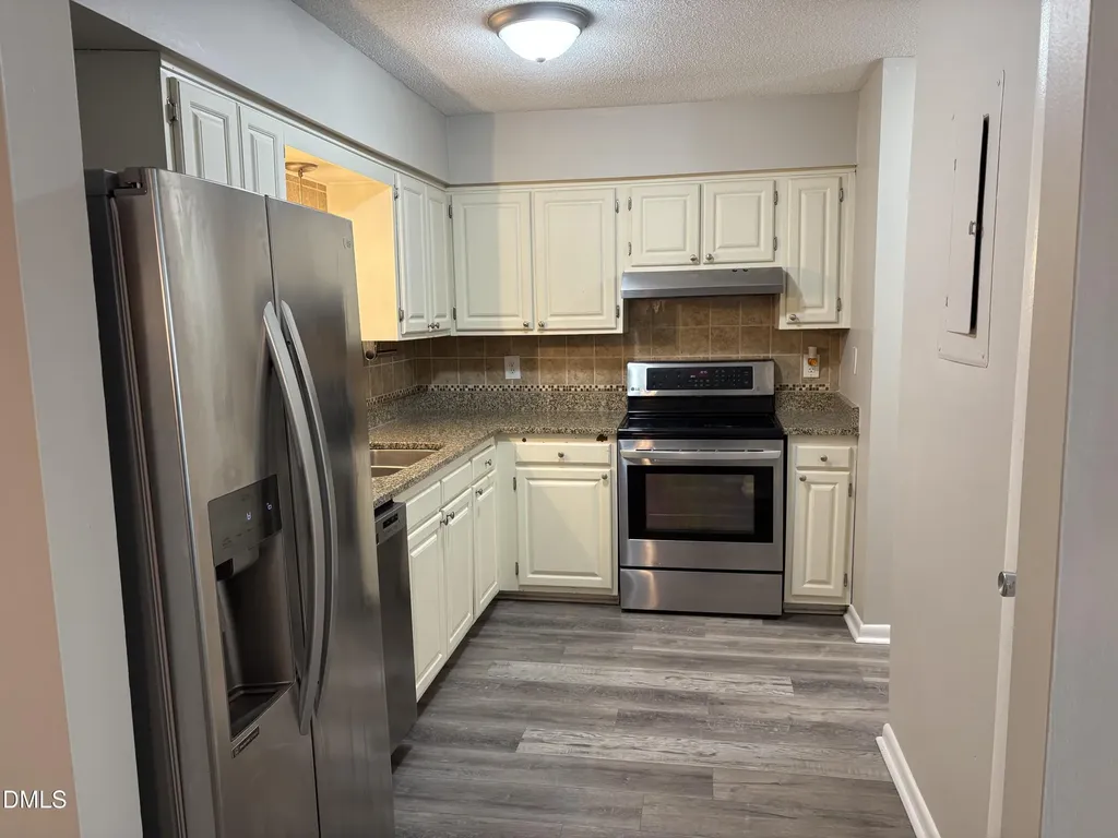 533 Pine Ridge Place Raleigh NC 27609