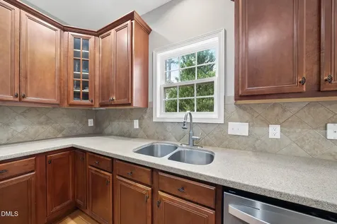5 Stonehouse Court Durham NC 27713