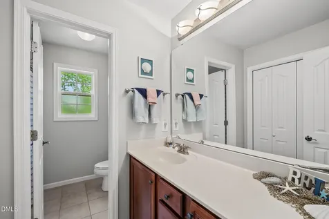 5 Stonehouse Court Durham NC 27713