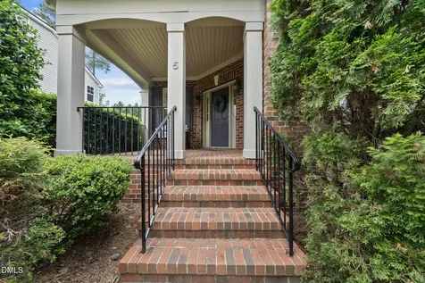 5 Stonehouse Court Durham NC 27713