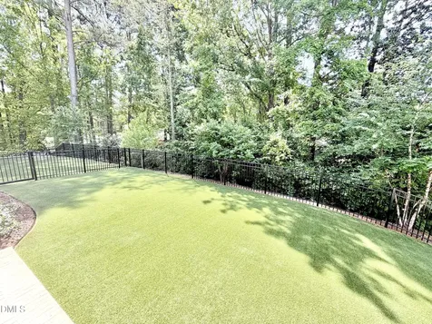 170 Pleasants Avenue Cary NC 27511