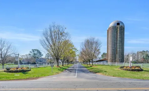 490 Beechmast Pittsboro NC 27312