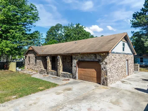 101 Bainbridge Circle Garner NC 27529