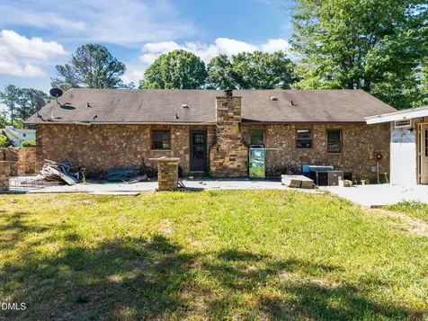 101 Bainbridge Circle Garner NC 27529