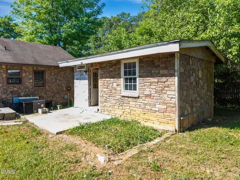 101 Bainbridge Circle Garner NC 27529