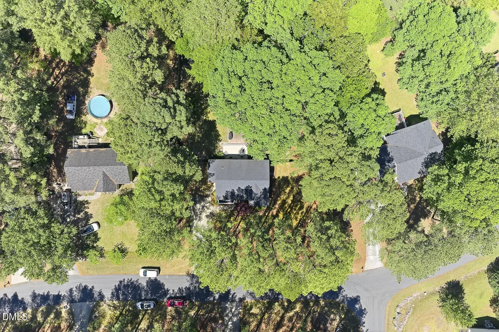 165 Hammerstone Drive Fuquay Varina NC 27526