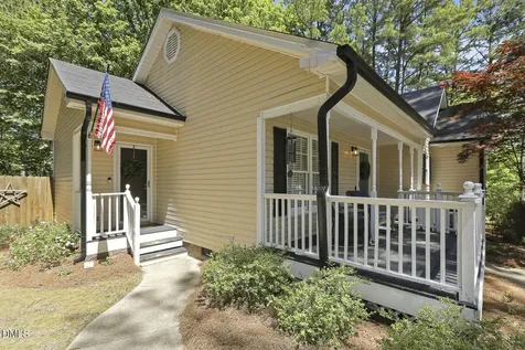 165 Hammerstone Drive Fuquay Varina NC 27526