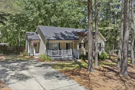 165 Hammerstone Drive Fuquay Varina NC 27526