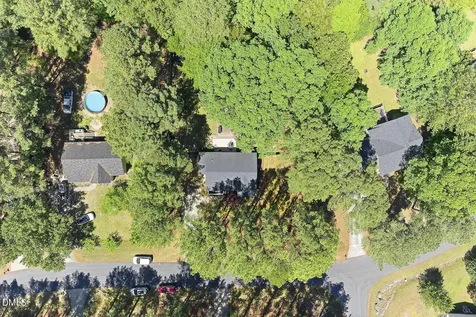 165 Hammerstone Drive Fuquay Varina NC 27526