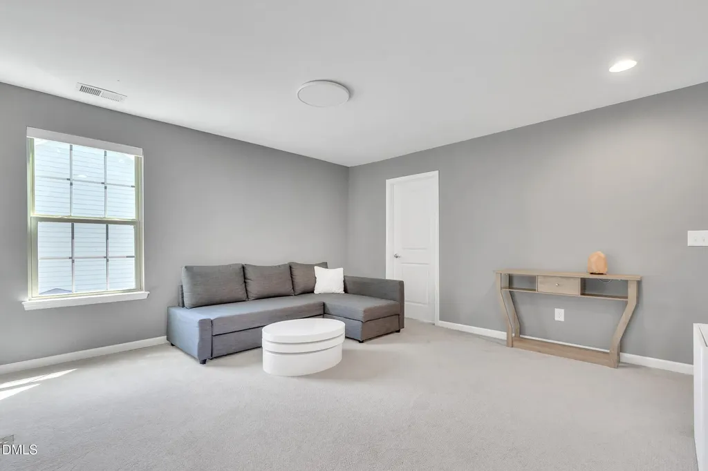 899 Legacy Falls Drive S Chapel Hill NC 27517