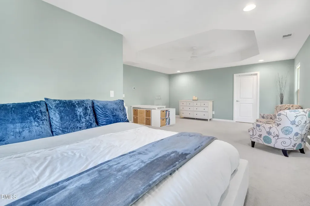 899 Legacy Falls Drive S Chapel Hill NC 27517
