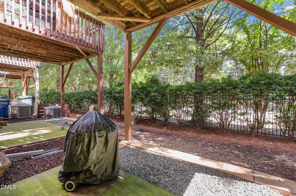 4824 Wyatt Brook Way Raleigh NC 27609