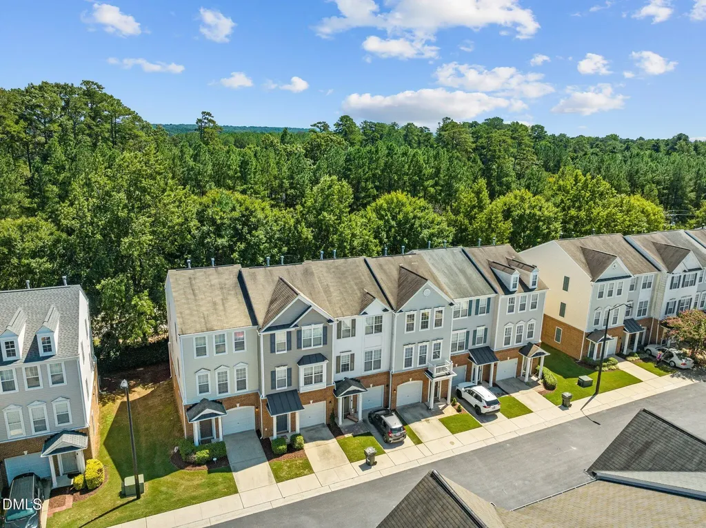 4824 Wyatt Brook Way Raleigh NC 27609