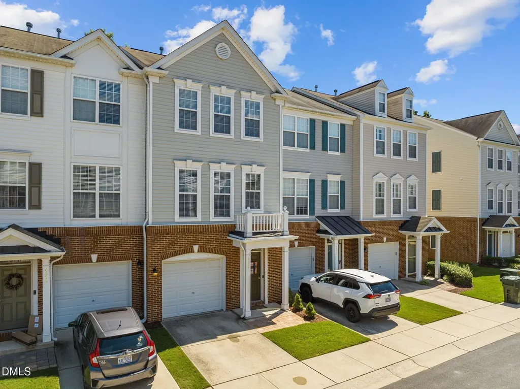 4824 Wyatt Brook Way Raleigh NC 27609