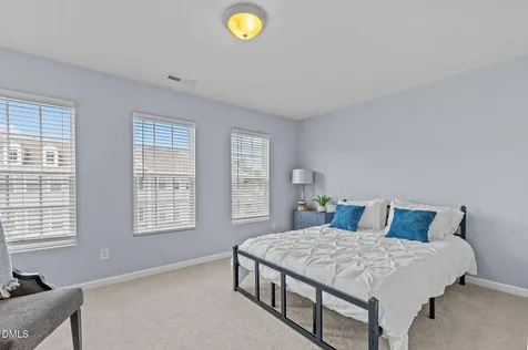 4824 Wyatt Brook Way Raleigh NC 27609