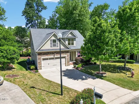 40 Larkspur Court Youngsville NC 27596