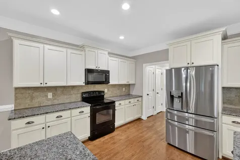40 Larkspur Court Youngsville NC 27596