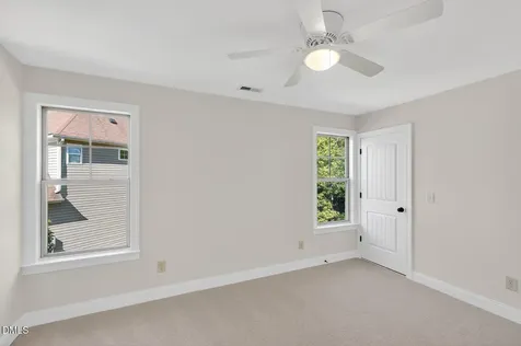 40 Larkspur Court Youngsville NC 27596
