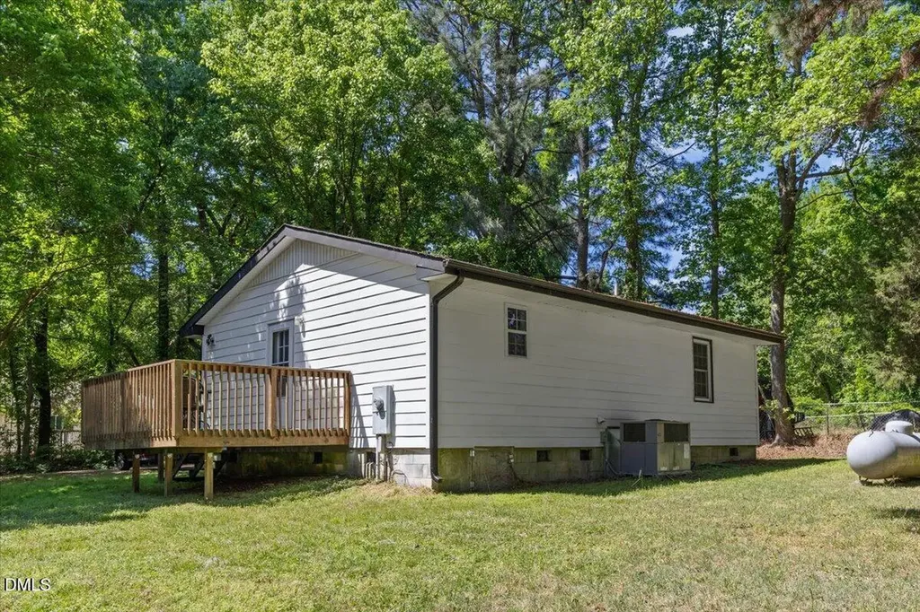320 Holland Glen Street Fuquay Varina NC 27526