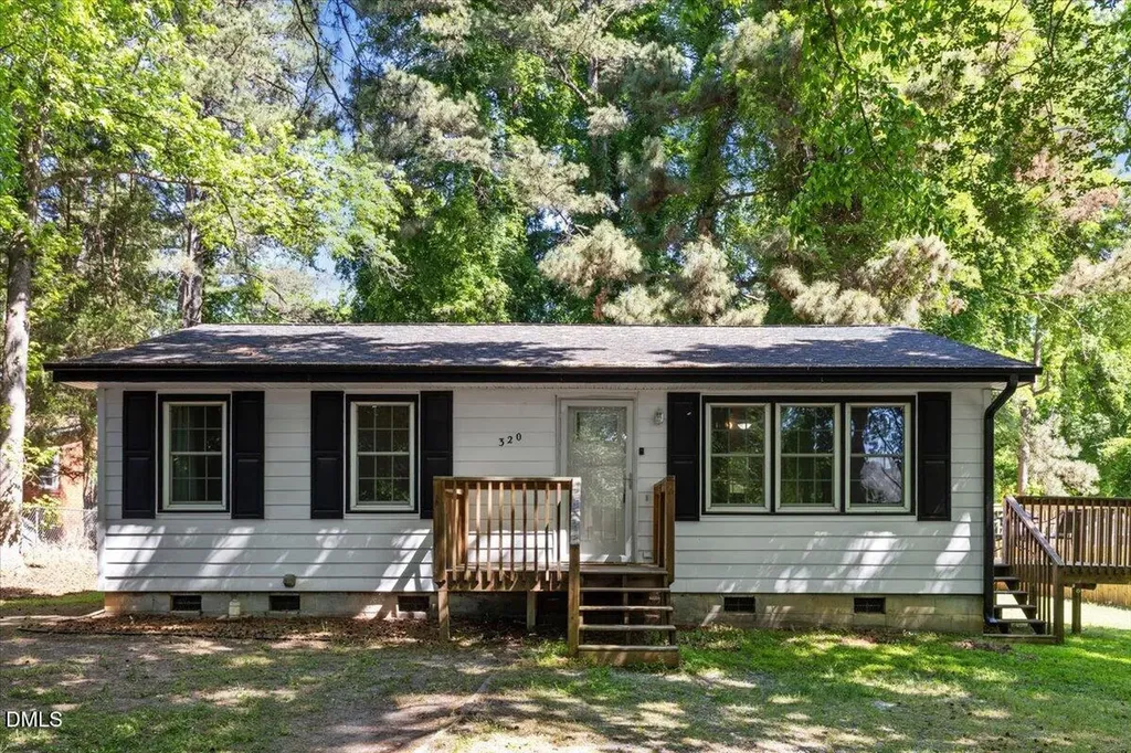 320 Holland Glen Street Fuquay Varina NC 27526