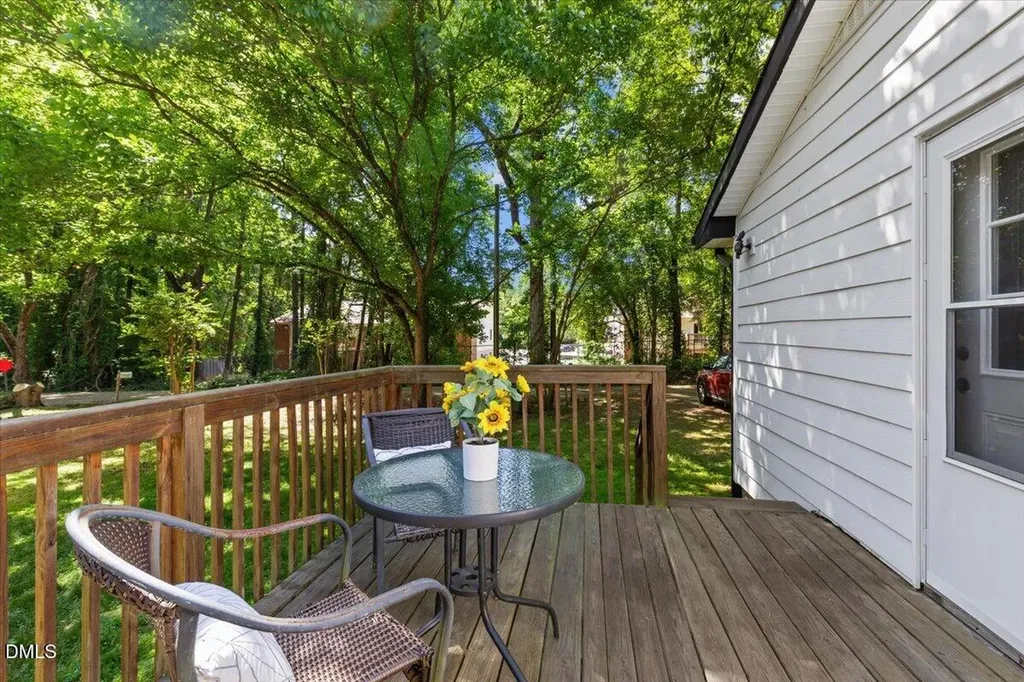 320 Holland Glen Street Fuquay Varina NC 27526
