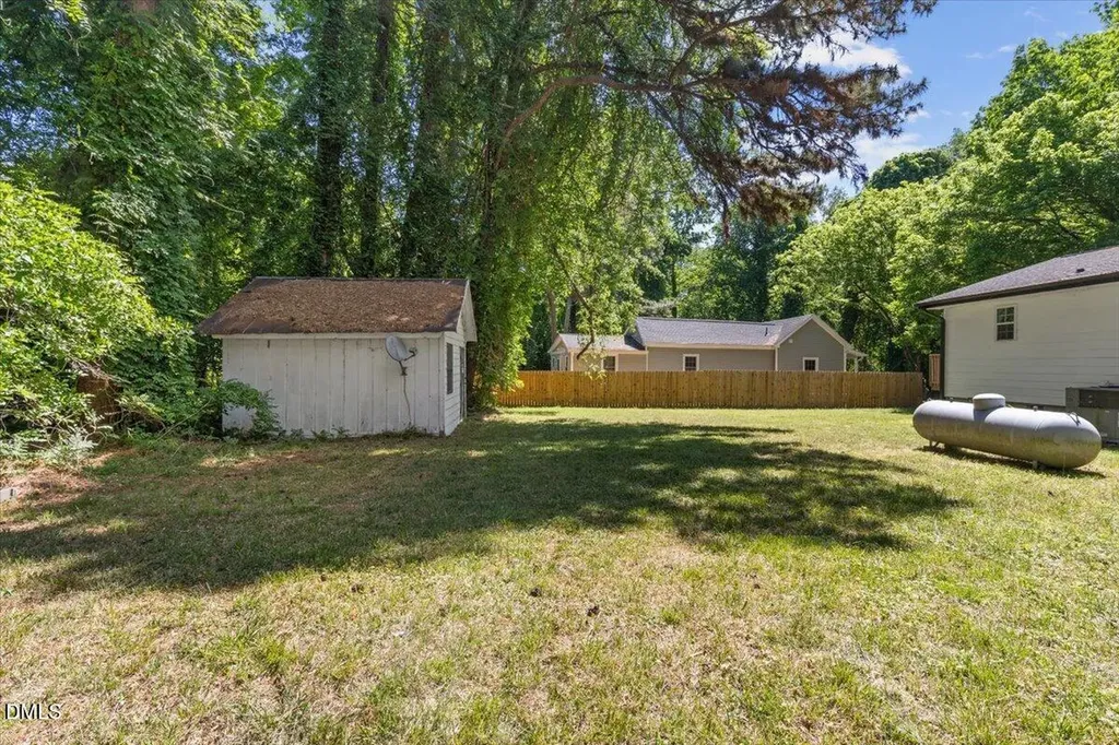 320 Holland Glen Street Fuquay Varina NC 27526