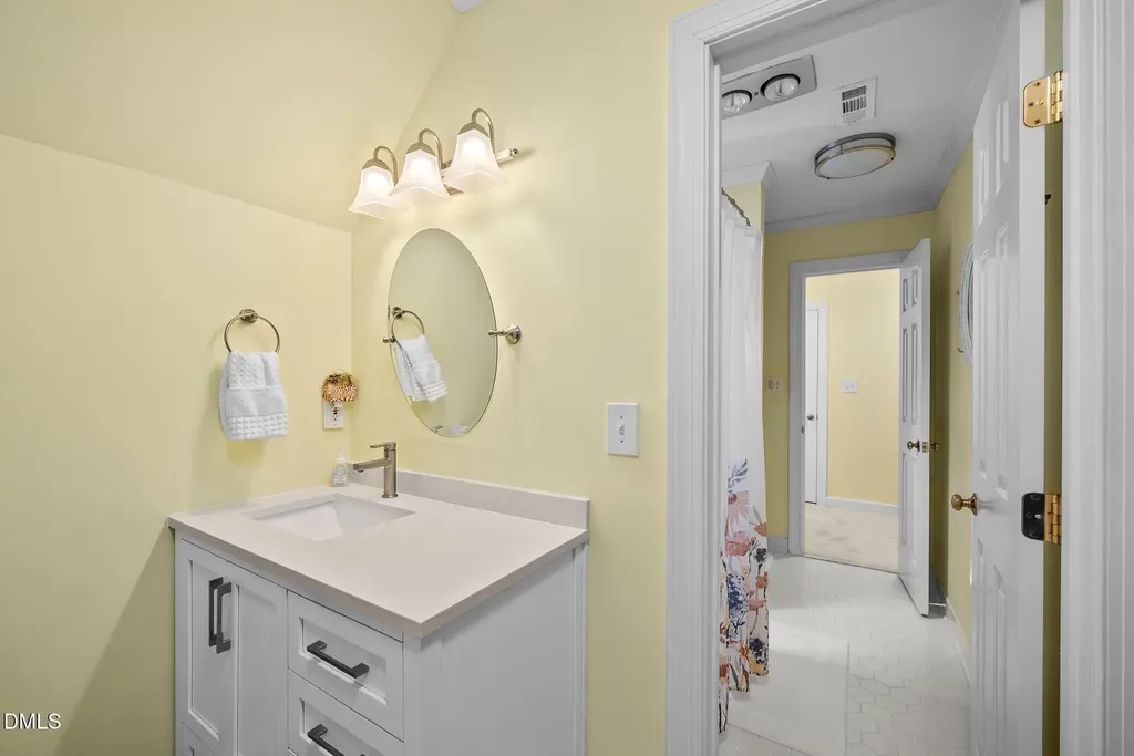 6110 Staffordshire Court Raleigh NC 27609
