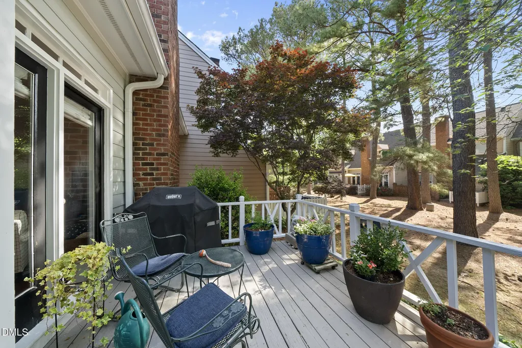 6110 Staffordshire Court Raleigh NC 27609