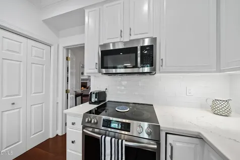 6110 Staffordshire Court Raleigh NC 27609