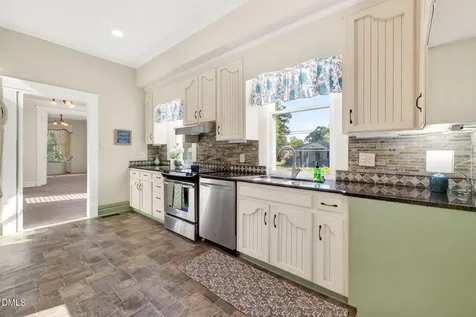 301 E Stanley Street Four Oaks NC 27524